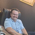 Pré Candidato a Deputado Federal Márcio Souza concede entrevista à Rádio NFM